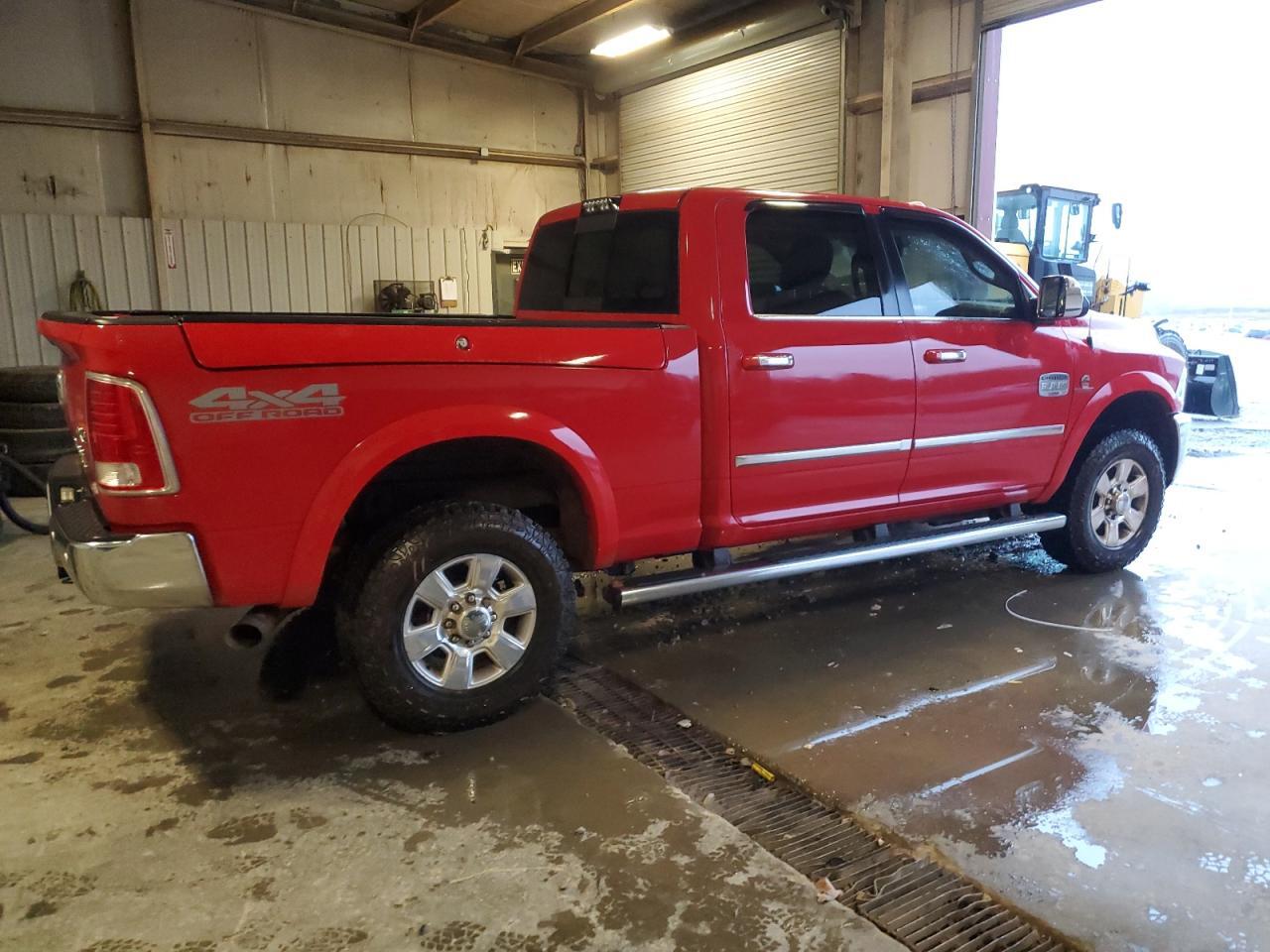 3C6UR5GL2JG258030 2018 RAM 2500 photo no. 3