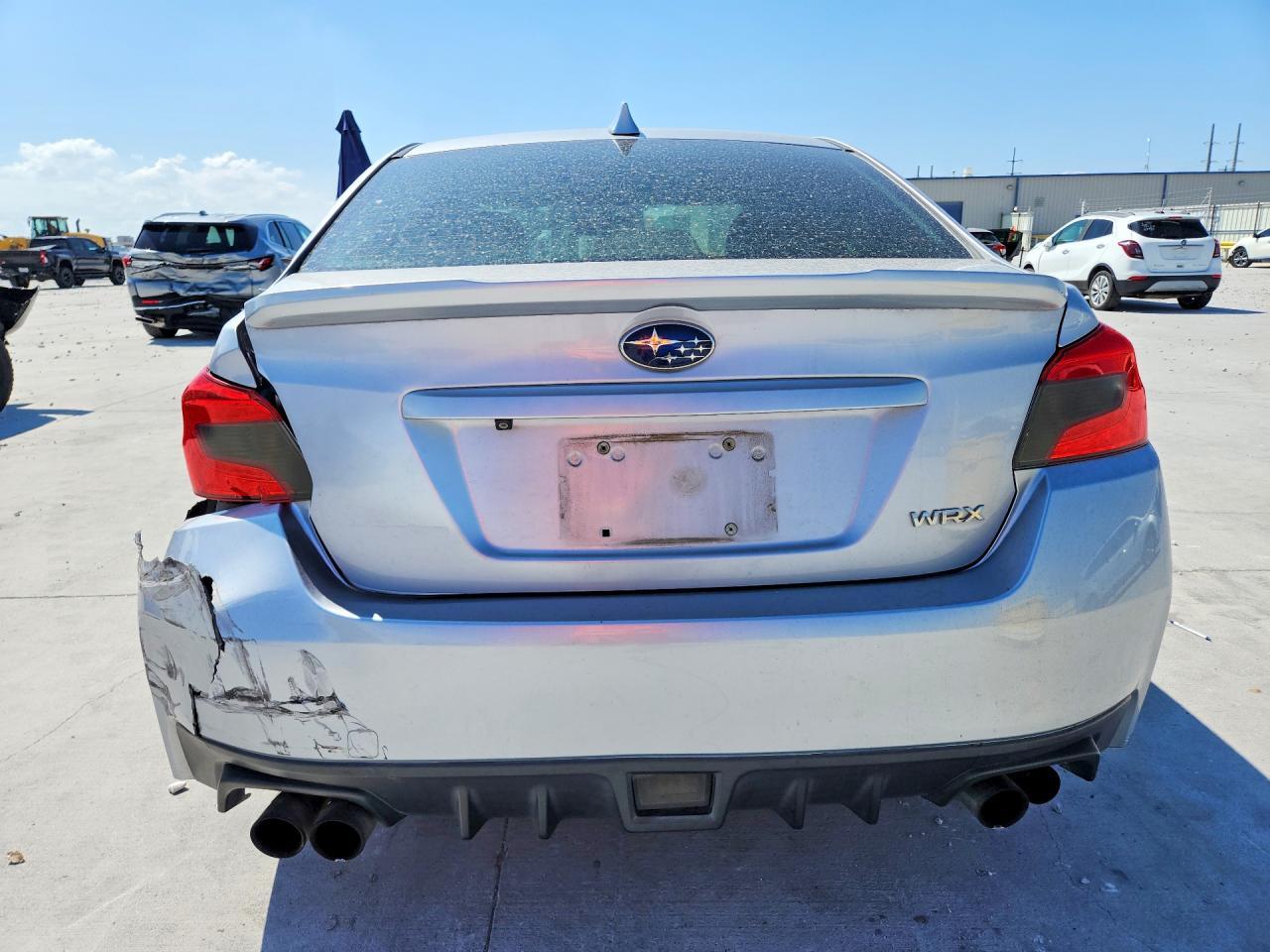 2015 SUBARU WRX PREMIUM — Фото 6 из 12