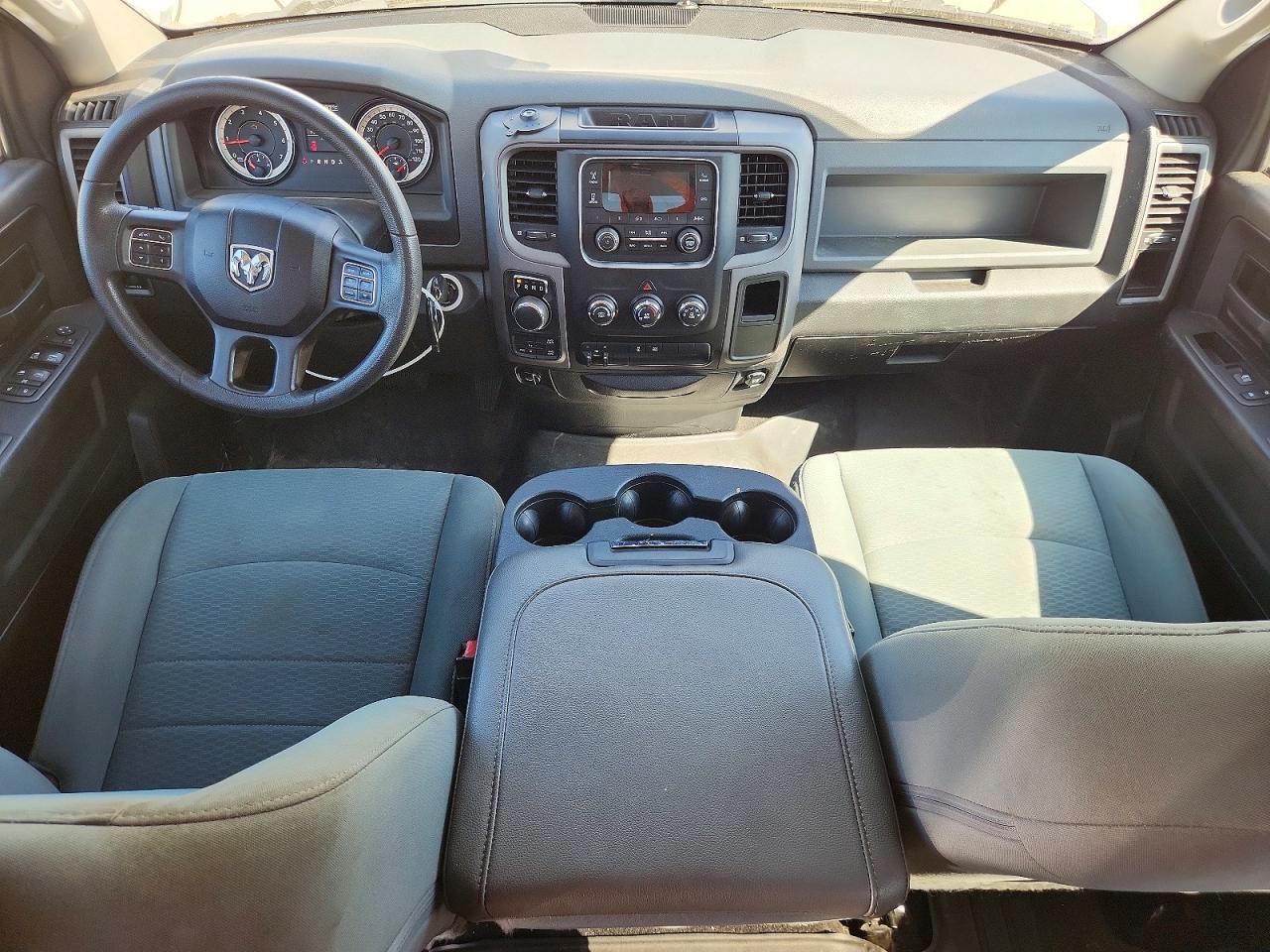 1C6RR7FG2HS759900 2017 RAM 1500 photo no. 8