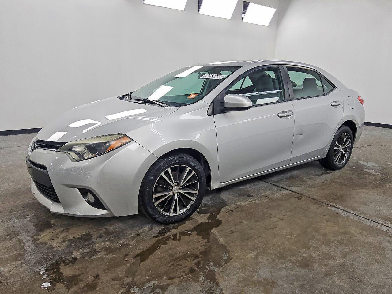 2016 TOYOTA COROLLA 2T1BURHE8GC533389