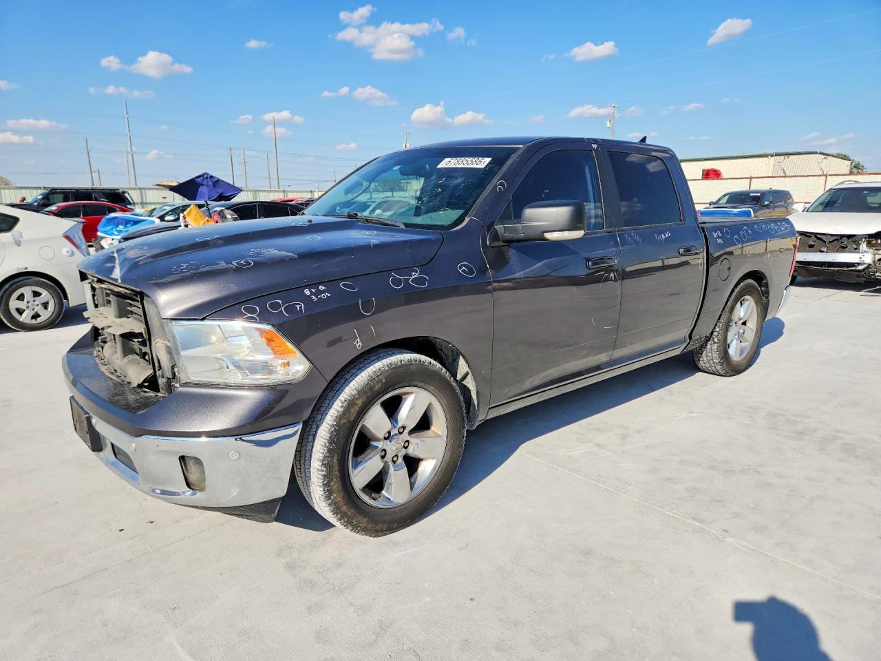 2019 RAM 1500 CLASSIC SLT