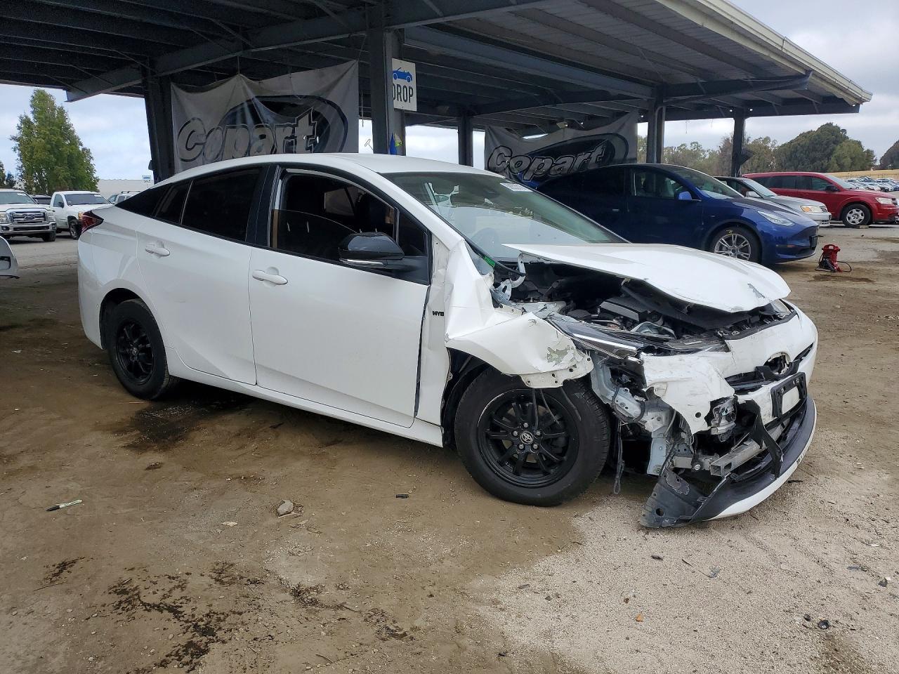 2021 TOYOTA PRIUS LE — Фото 4 из 12