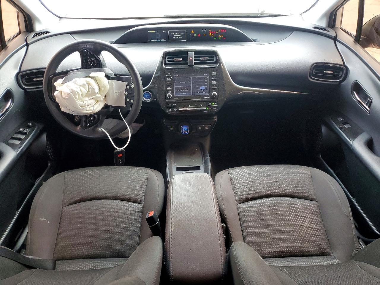 2021 TOYOTA PRIUS LE — Фото 8 из 12