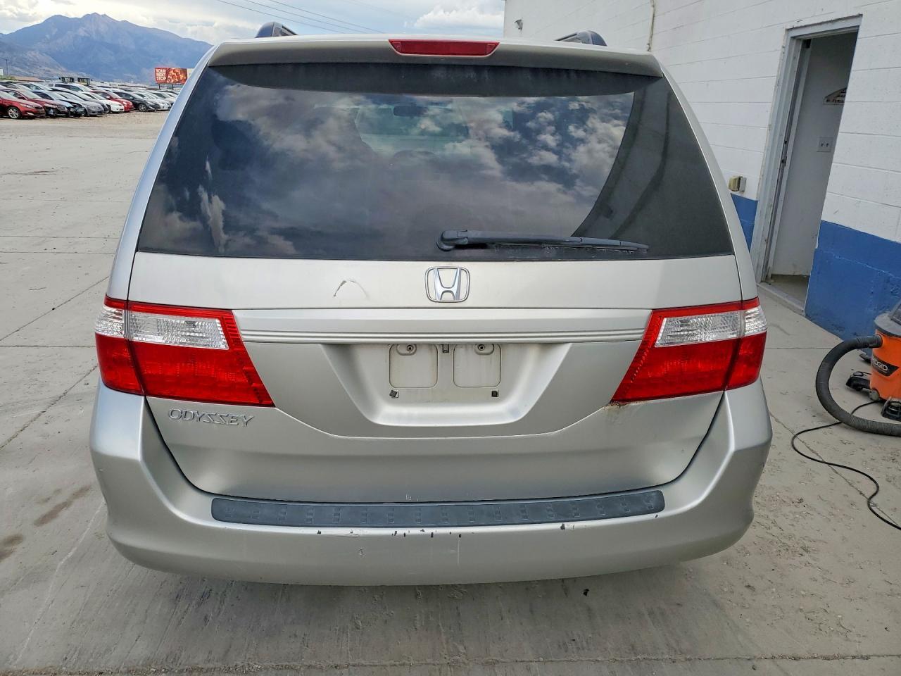 5FNRL38417B410583 2007 HONDA ODYSSEY photo no. 6