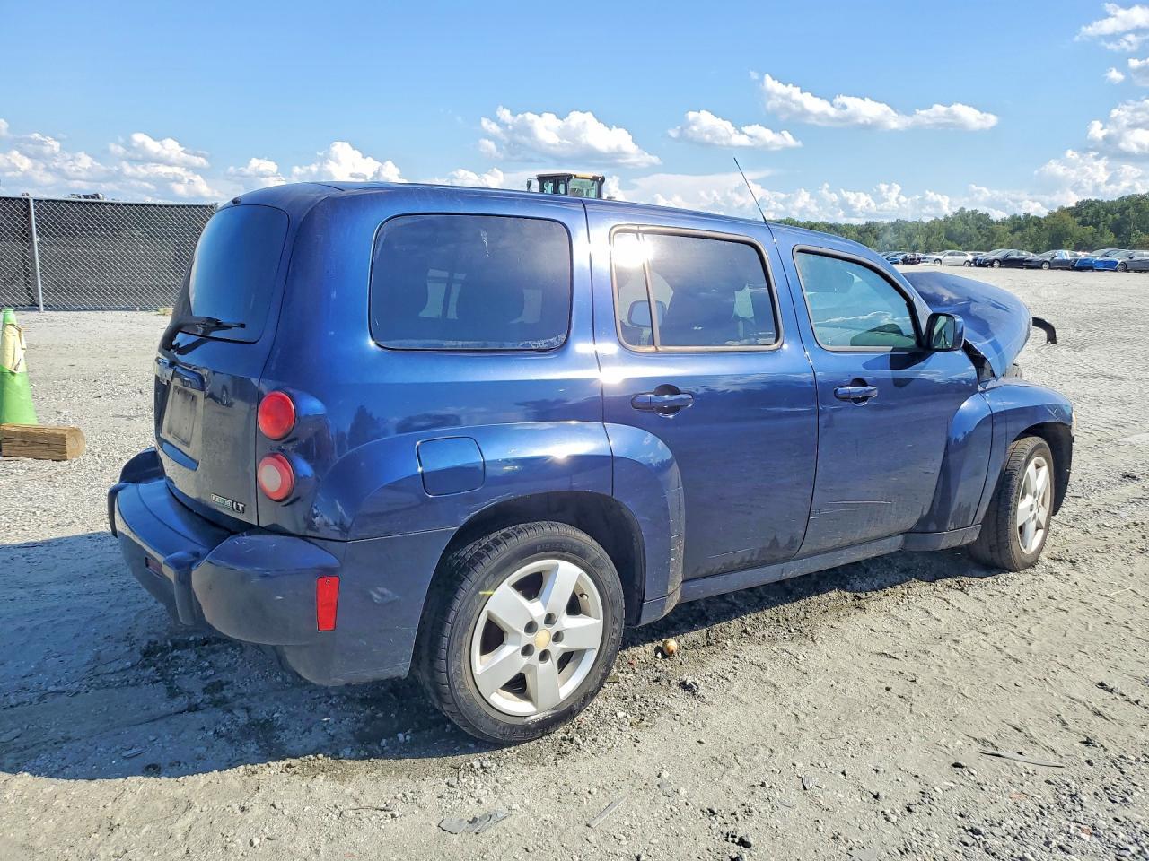 2011 CHEVROLET HHR LT — Фото 3 из 12