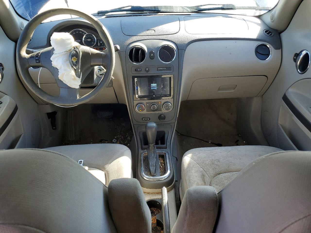 2011 CHEVROLET HHR LT — Фото 8 из 12
