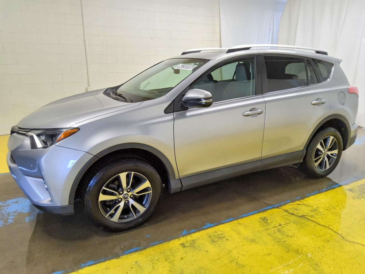 2016 TOYOTA RAV4 2T3RFREVXGW420689