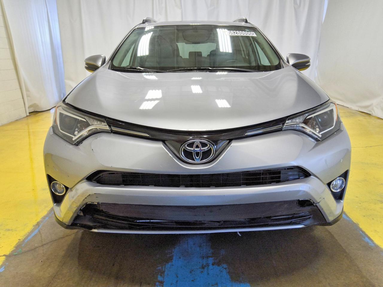 2T3RFREVXGW420689 2016 TOYOTA RAV4 photo no. 5
