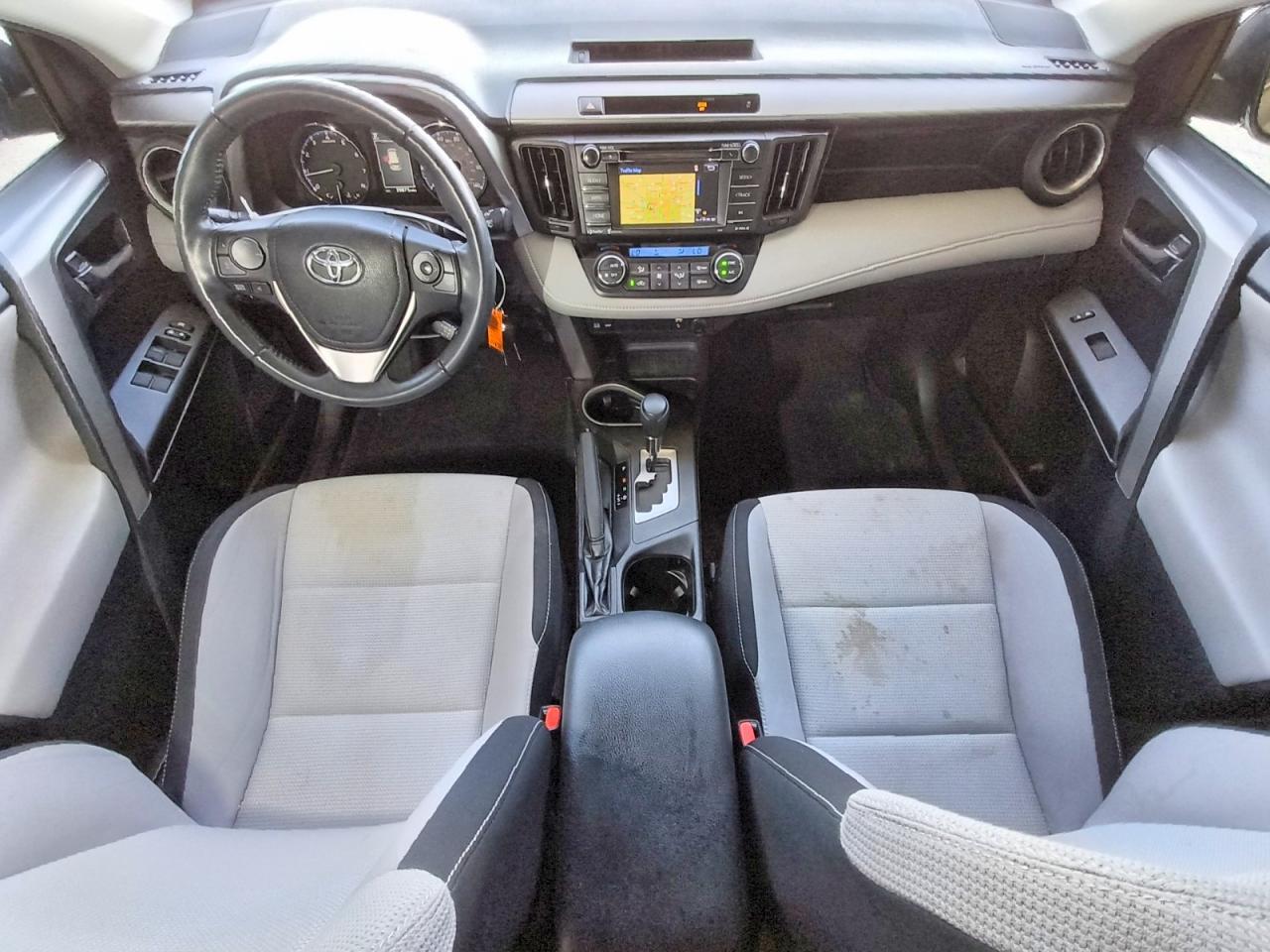2T3RFREVXGW420689 2016 TOYOTA RAV4 photo no. 8
