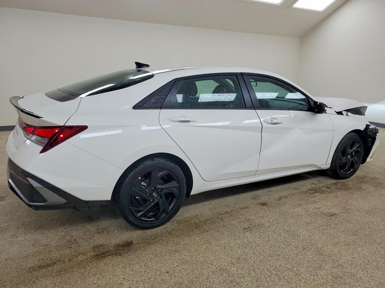KMHLM4DG3TU191213 2026 HYUNDAI ELANTRA photo no. 3