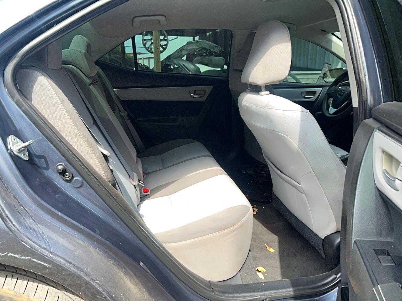 5YFBURHE0HP625680 2017 TOYOTA COROLLA photo no. 6