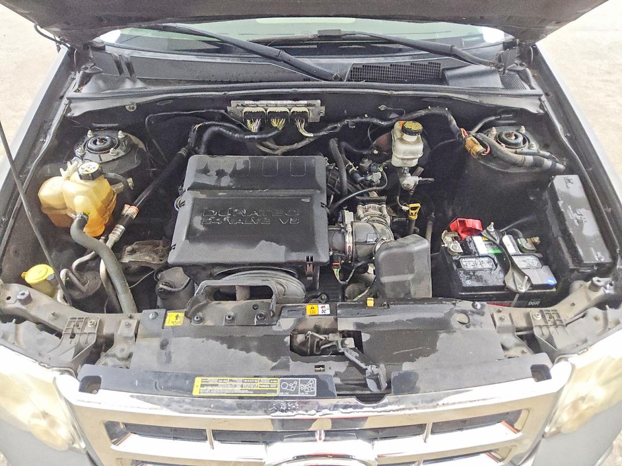 1FMCU0DG7AKD20765 2010 FORD ESCAPE photo no. 12