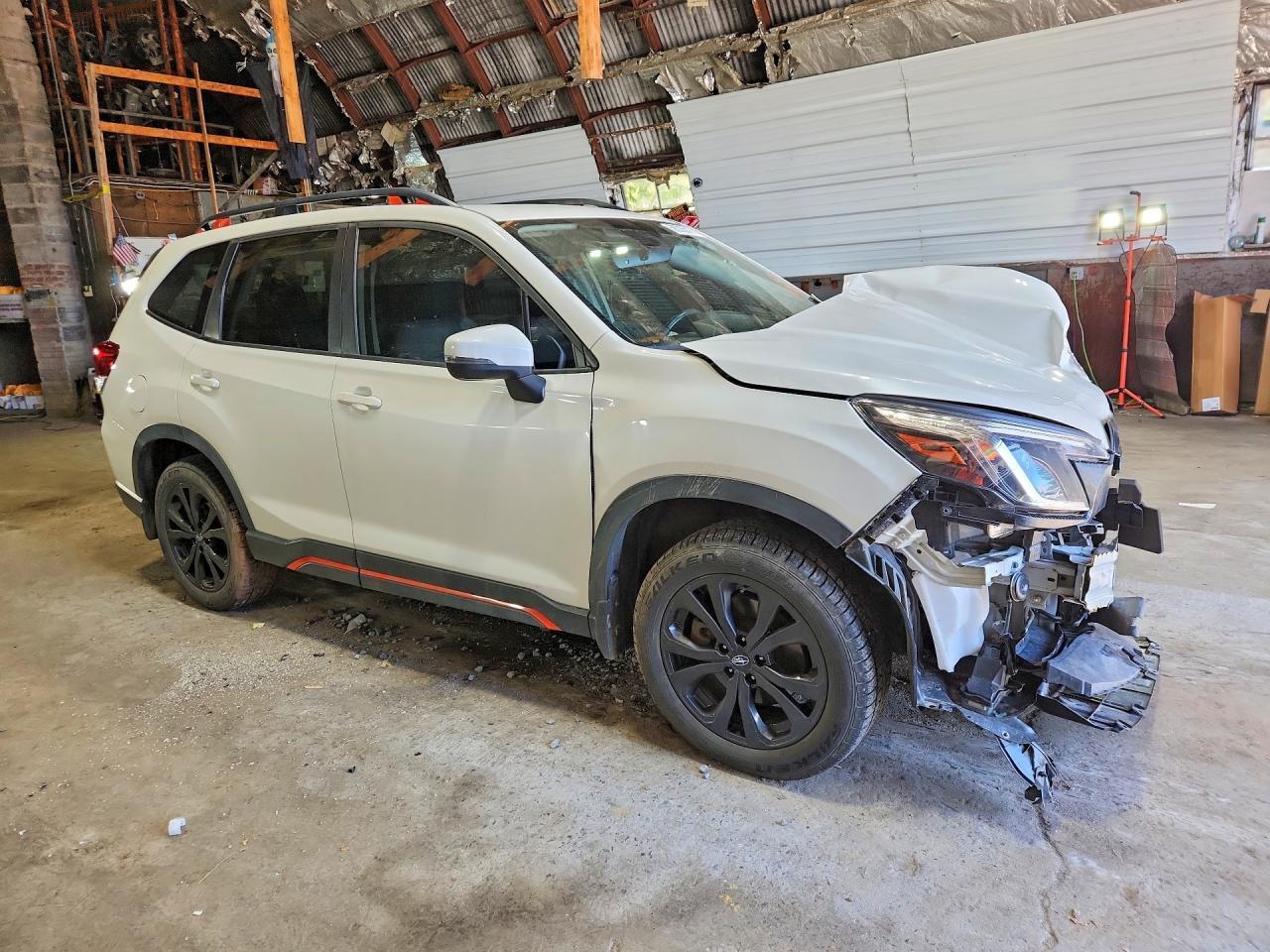2024 SUBARU FORESTER SPORT — Фото 4 из 13
