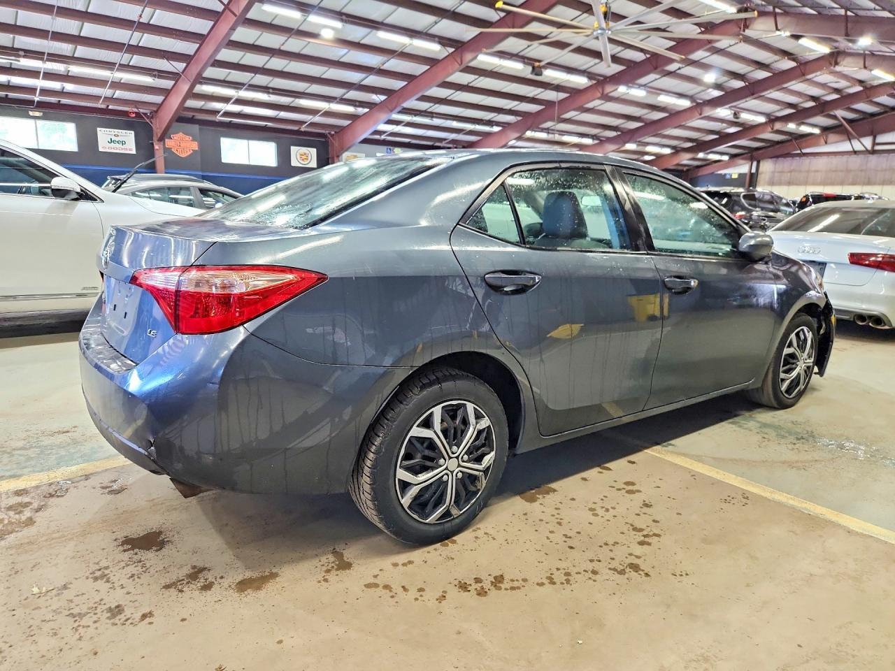 2T1BURHE9KC201096 2019 TOYOTA COROLLA photo no. 3