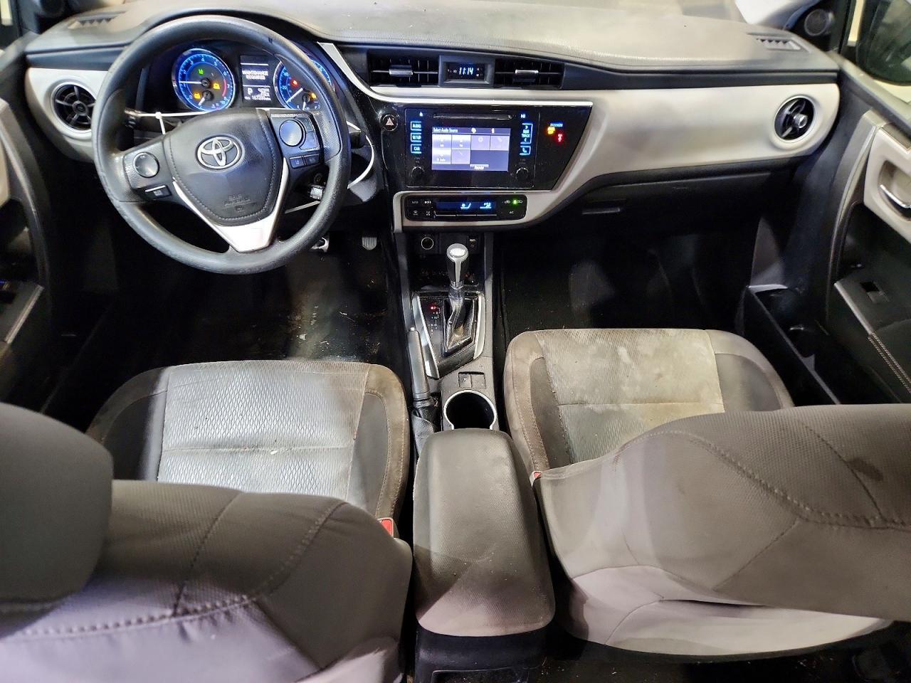 2T1BURHE9KC201096 2019 TOYOTA COROLLA photo no. 8