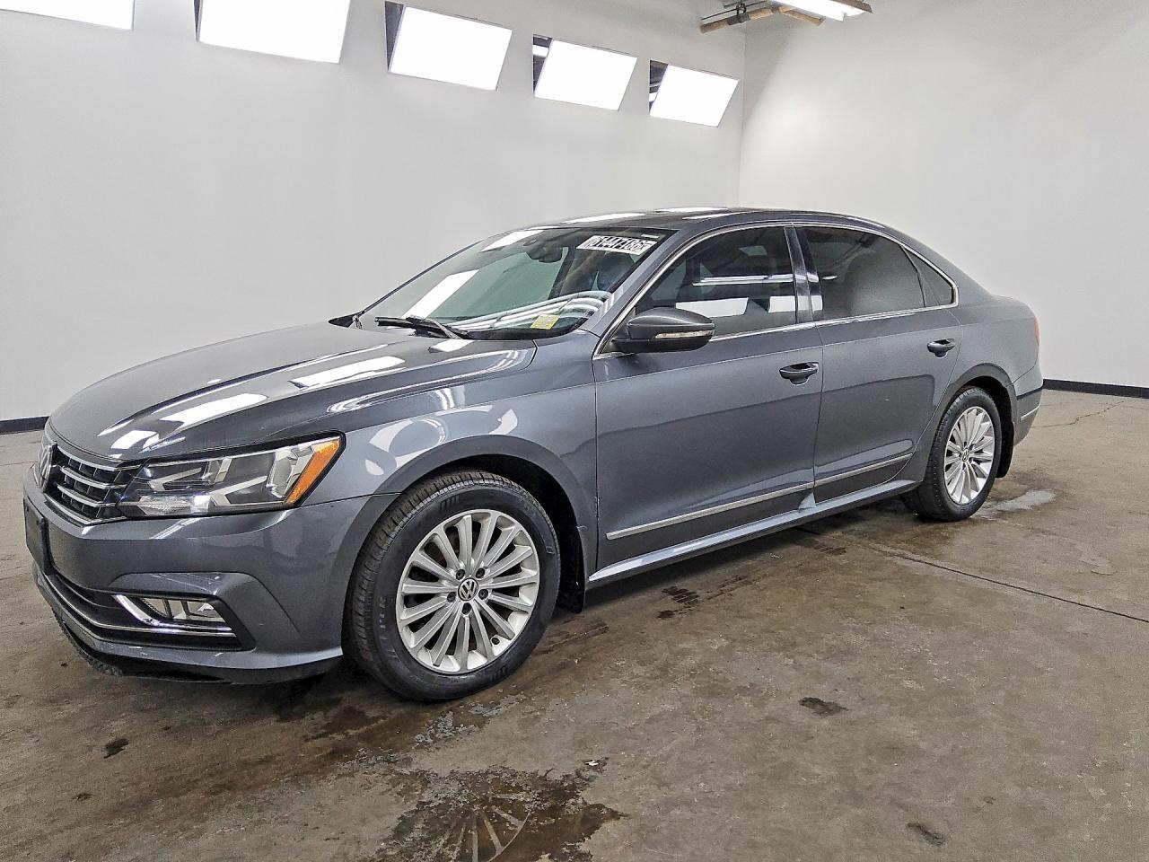 2016 VOLKSWAGEN PASSAT 1VWBS7A38GC049876