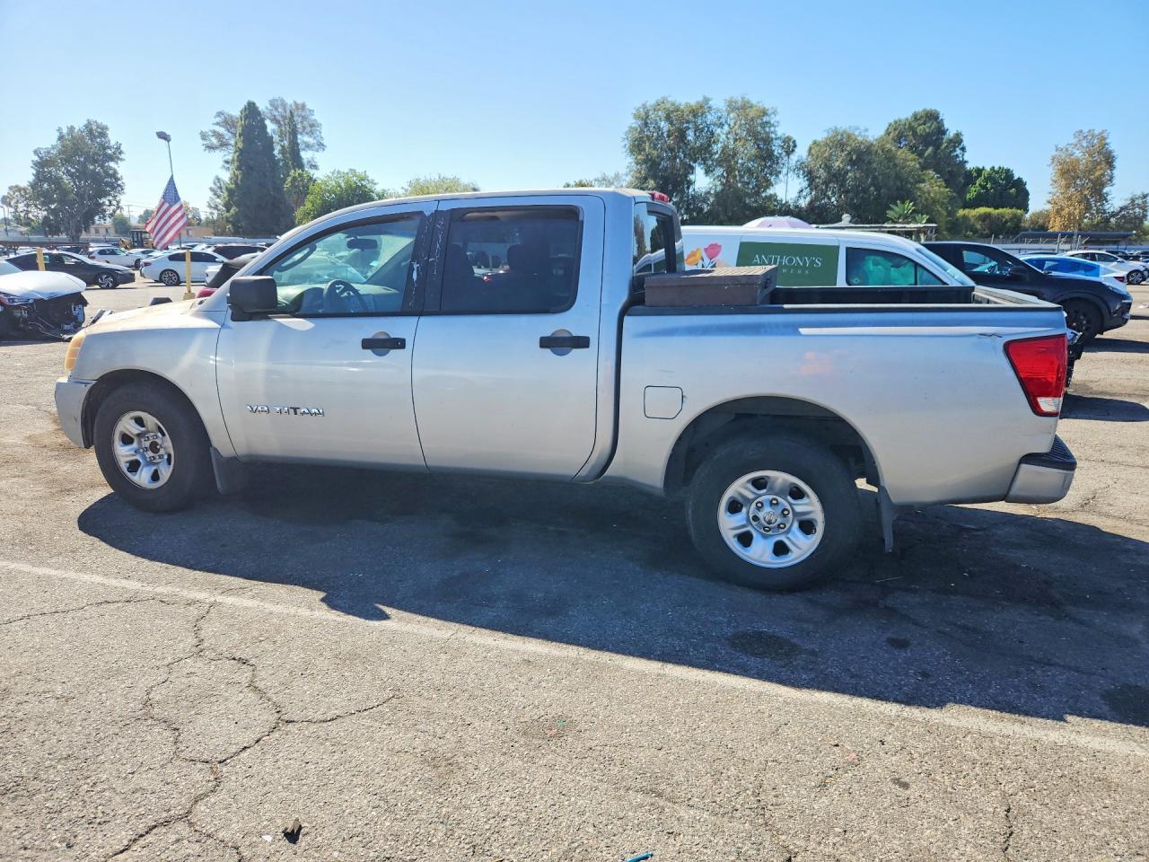 1N6AA07A47N246365 2007 NISSAN TITAN photo no. 2