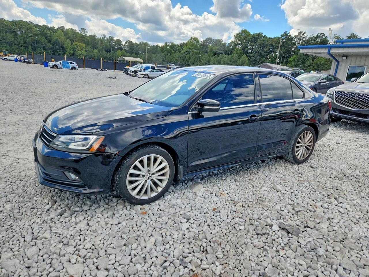 2016 VOLKSWAGEN JETTA 3VWL17AJ2GM310021