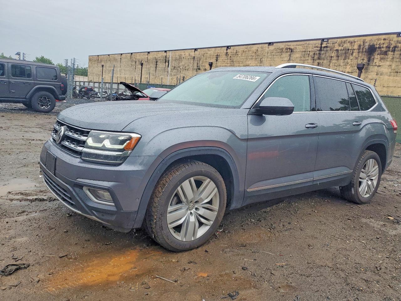2019 VOLKSWAGEN ATLAS 1V2NR2CA2KC550568