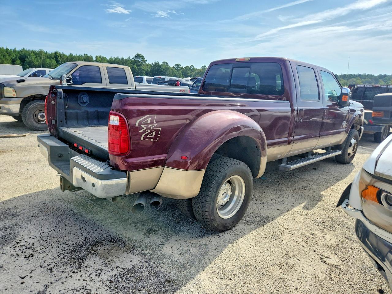 1FT8W3DT2BEA91401 2011 FORD F350 photo no. 3