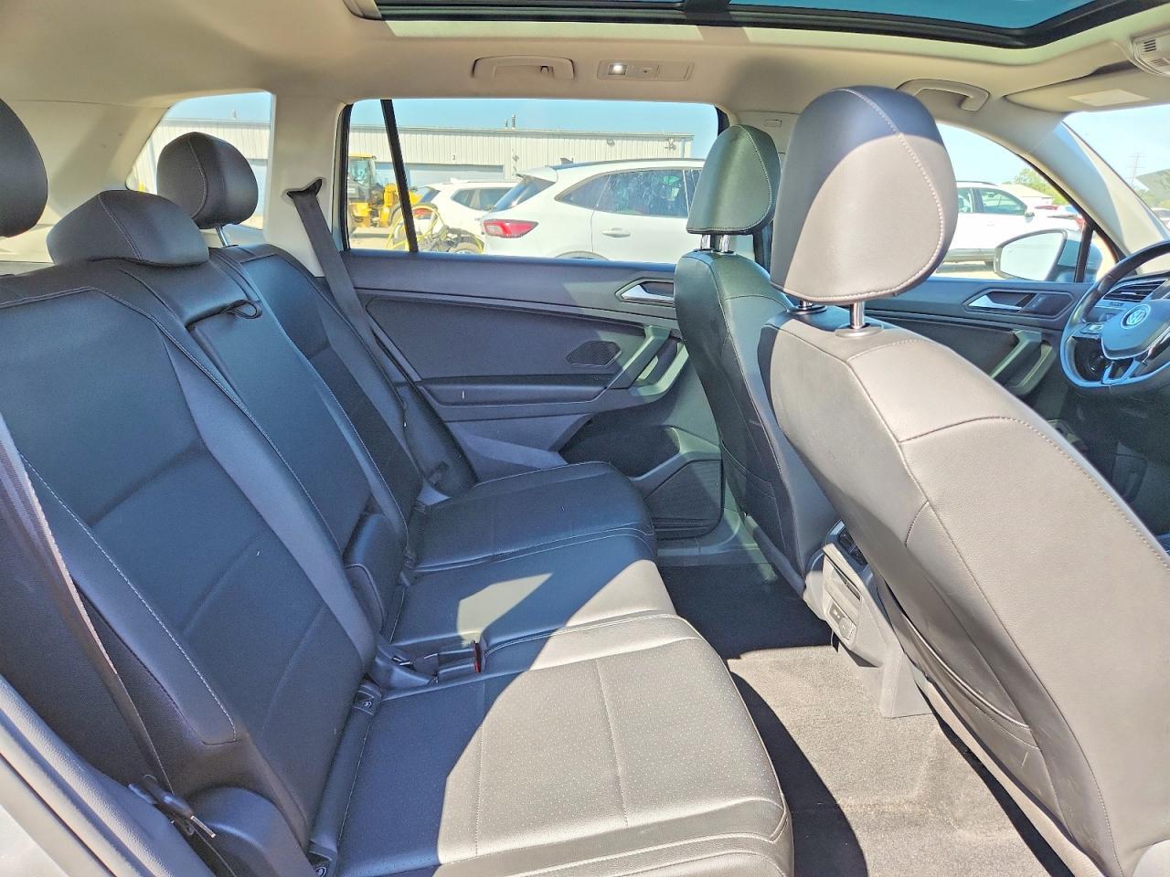 2019 VOLKSWAGEN TIGUAN SE — Фото 10 из 12