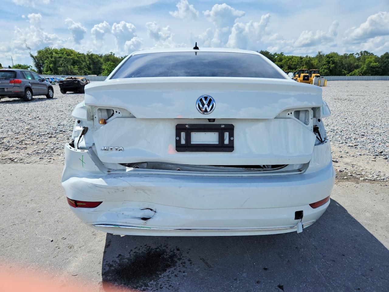 2019 VOLKSWAGEN JETTA S — Фото 6 из 12