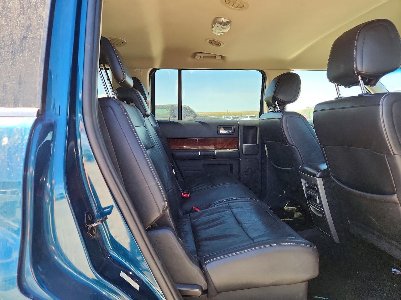 2FMHK6DC3BBD25324 2011 FORD FLEX photo no. 10