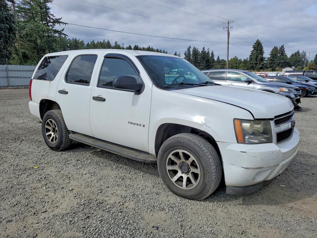 1GNFK13038R267895 2008 CHEVROLET TAHOE photo no. 4