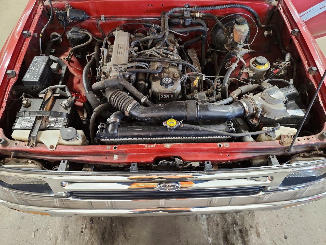 1993 TOYOTA PICKUP 1/2 TON SHORT WHEELBASE DX — Фото 11 из 12