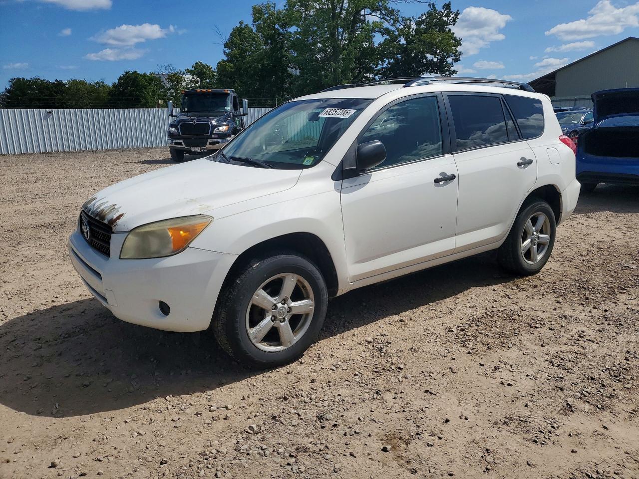2007 TOYOTA RAV4 JTMBD33V575085601