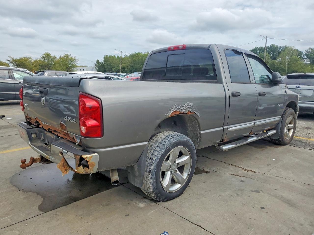 2008 DODGE RAM 1500 ST — Фото 3 из 12