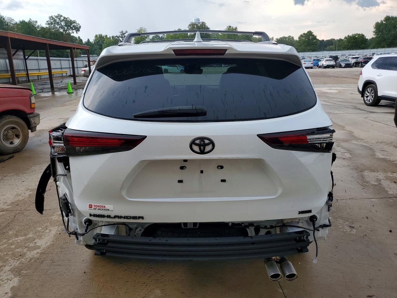 5TDKDRAH2RS538800 2024 TOYOTA HIGHLANDER photo no. 6