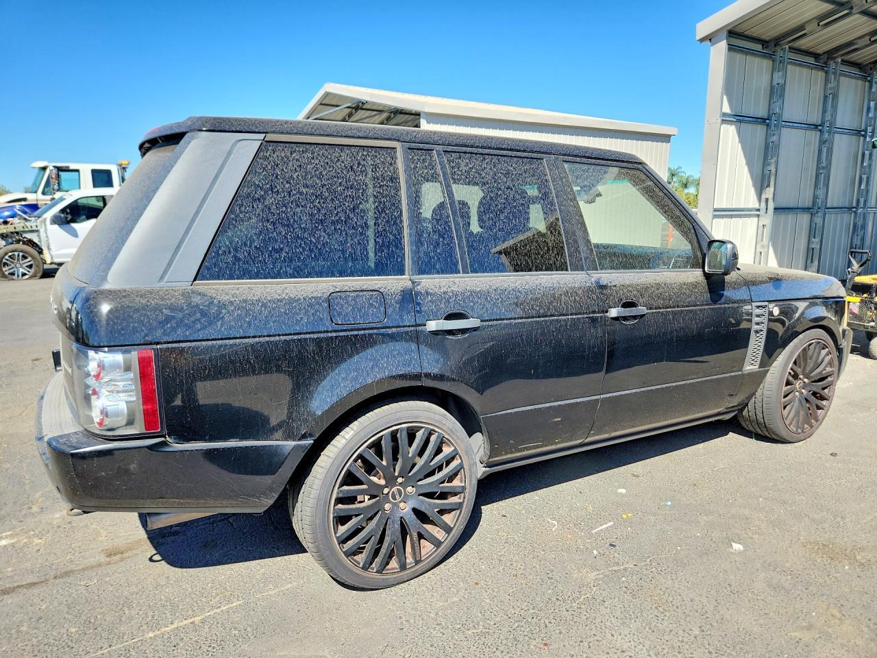 SALMF1E44AA327040 2010 LAND ROVER RANGE ROVER photo no. 3