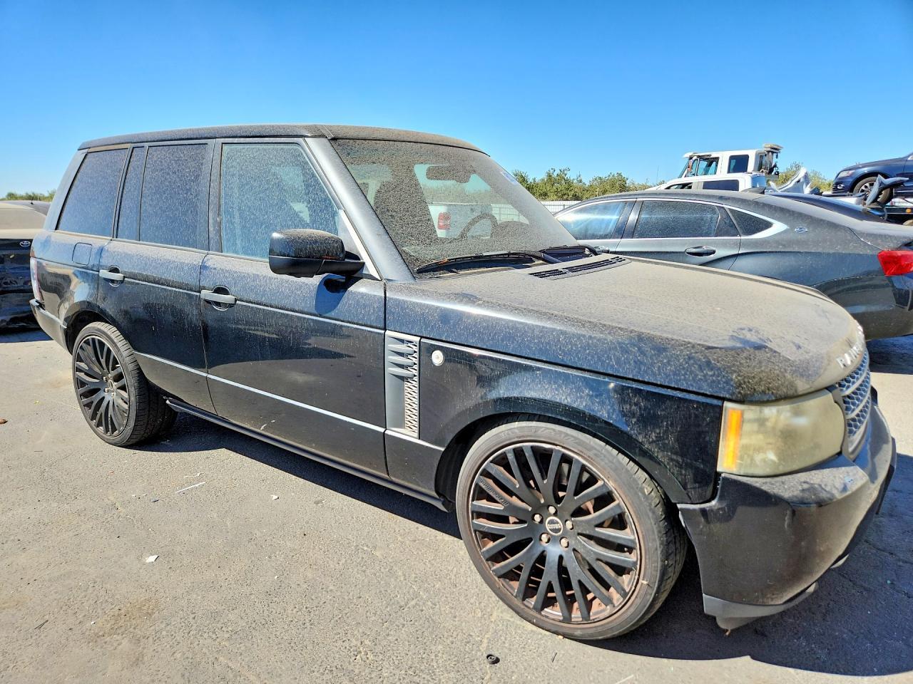 SALMF1E44AA327040 2010 LAND ROVER RANGE ROVER photo no. 4