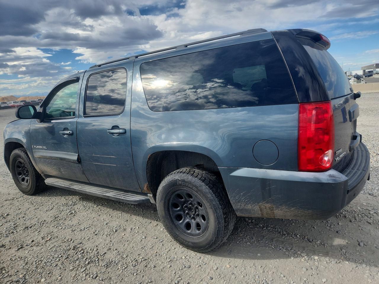 1GKFK16368J145839 2008 GMC YUKON XL photo no. 2
