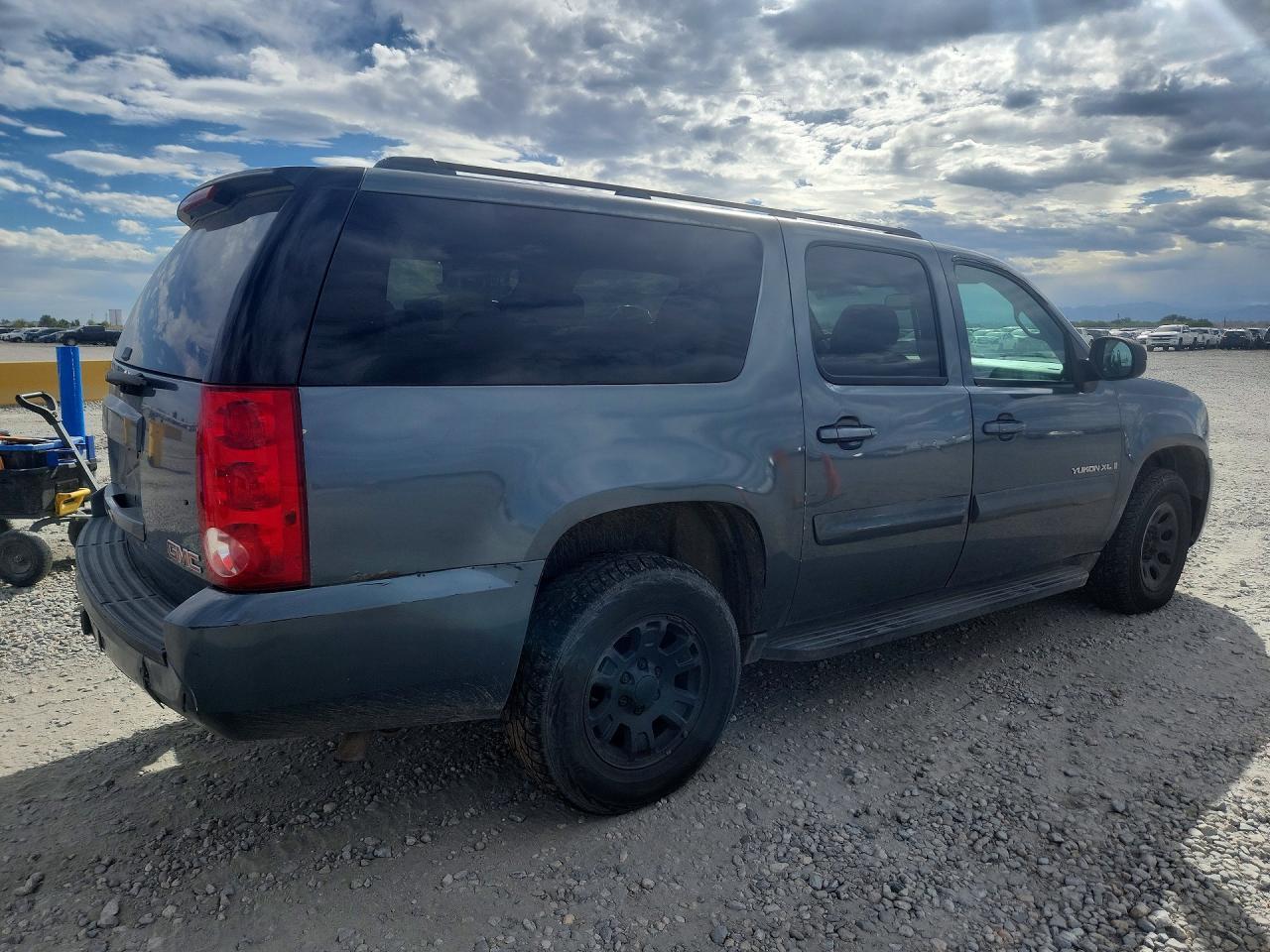 1GKFK16368J145839 2008 GMC YUKON XL photo no. 3