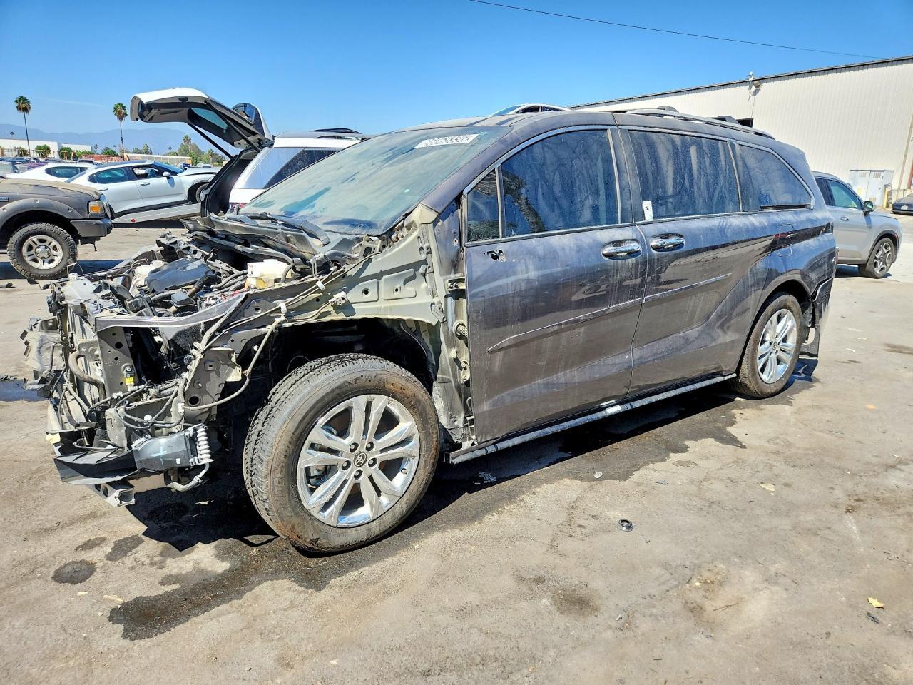 2024 TOYOTA SIENNA 5TDESKFC3RS144956