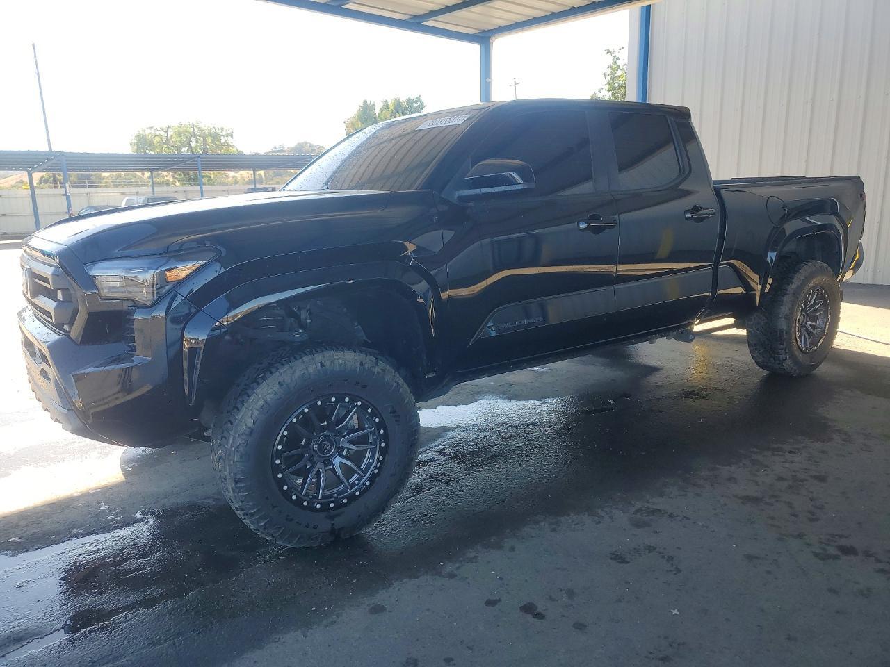 2024 TOYOTA TACOMA 3TMLB5JN0RM014070
