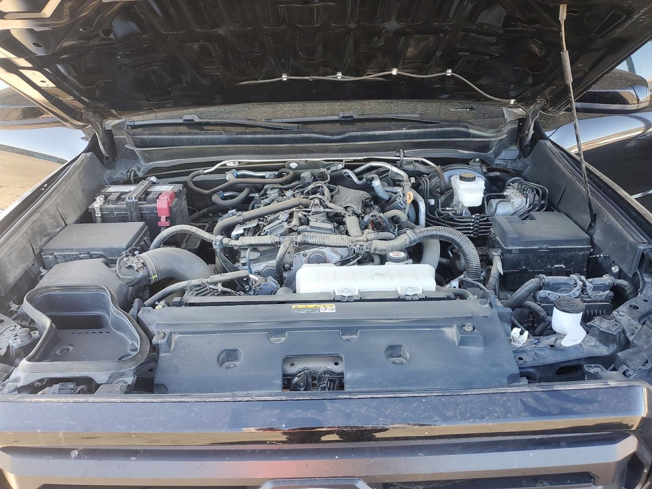 3TMLB5JN0RM014070 2024 TOYOTA TACOMA photo no. 11