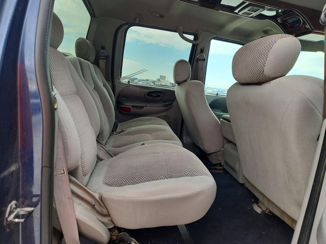 1FTRW076X2KA67292 2002 FORD F150 photo no. 10