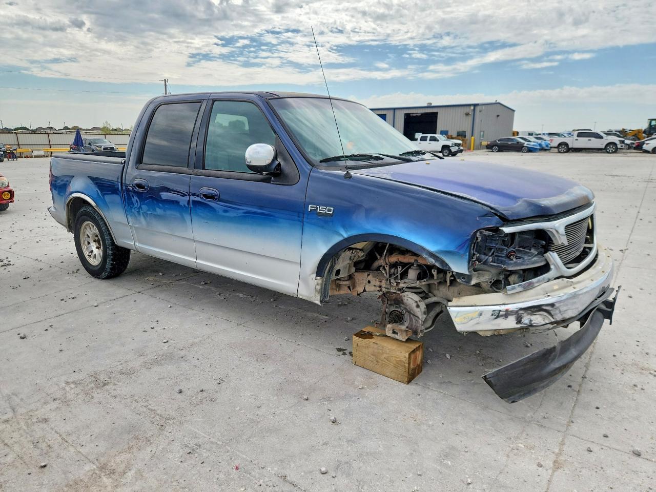 1FTRW076X2KA67292 2002 FORD F150 photo no. 4