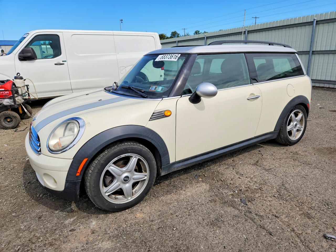 2010 MINI COOPER WMWML3C53ATX51981