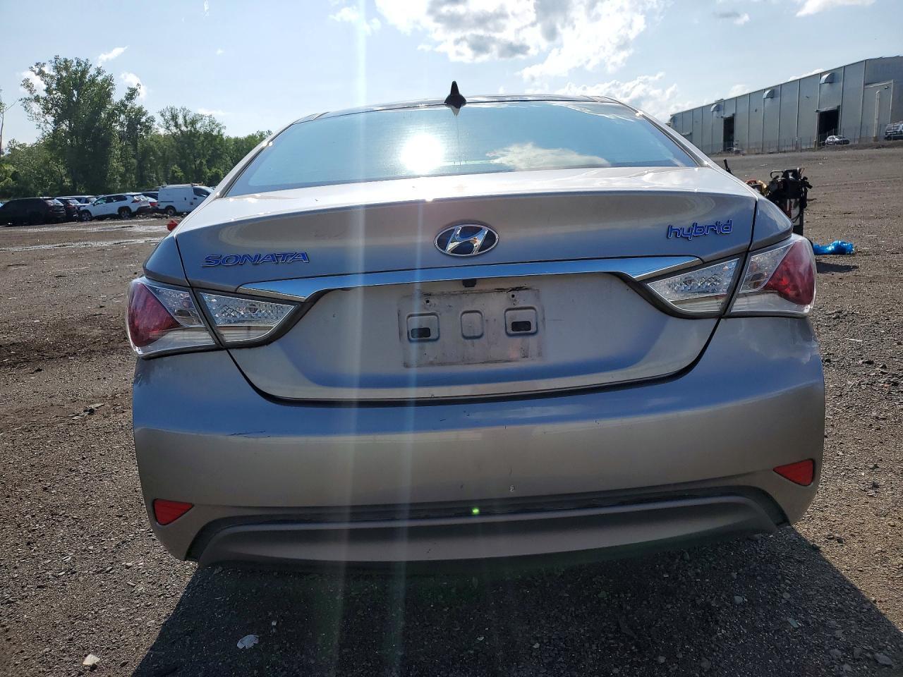 KMHEC4A40BA002667 2011 HYUNDAI SONATA photo no. 11