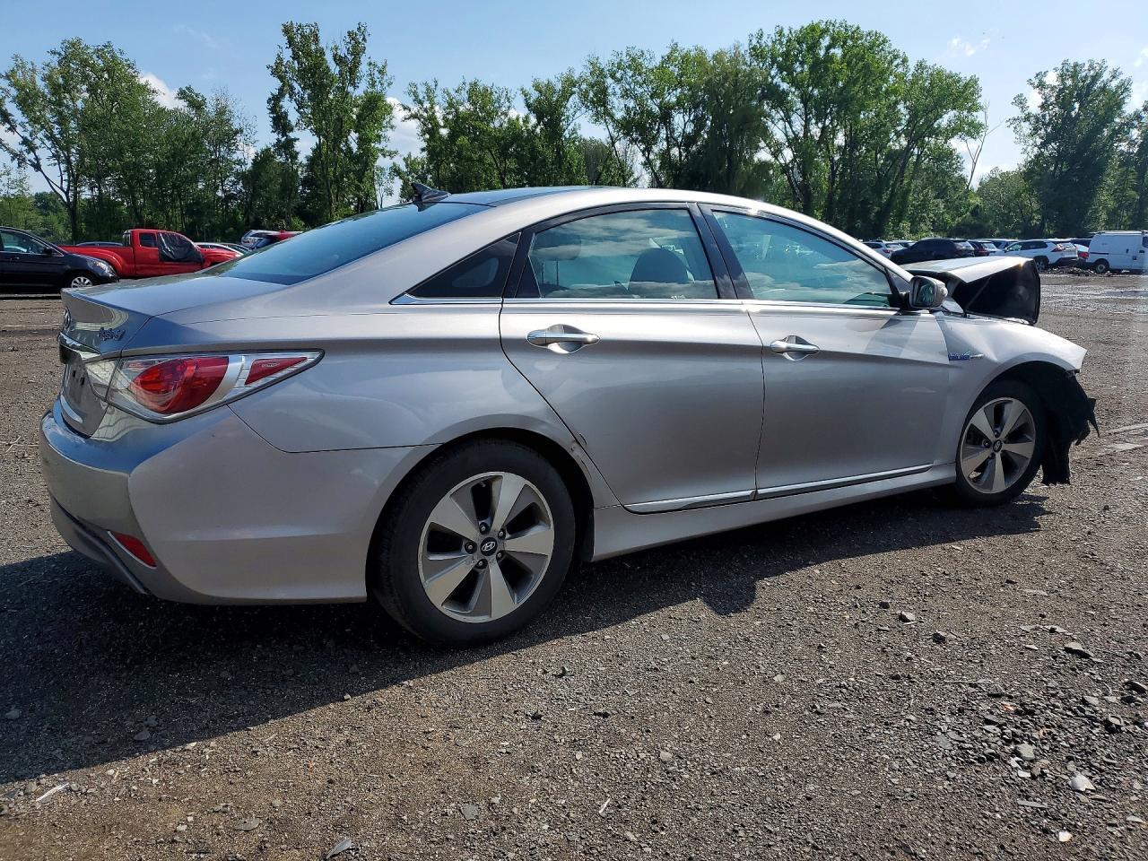 KMHEC4A40BA002667 2011 HYUNDAI SONATA photo no. 6