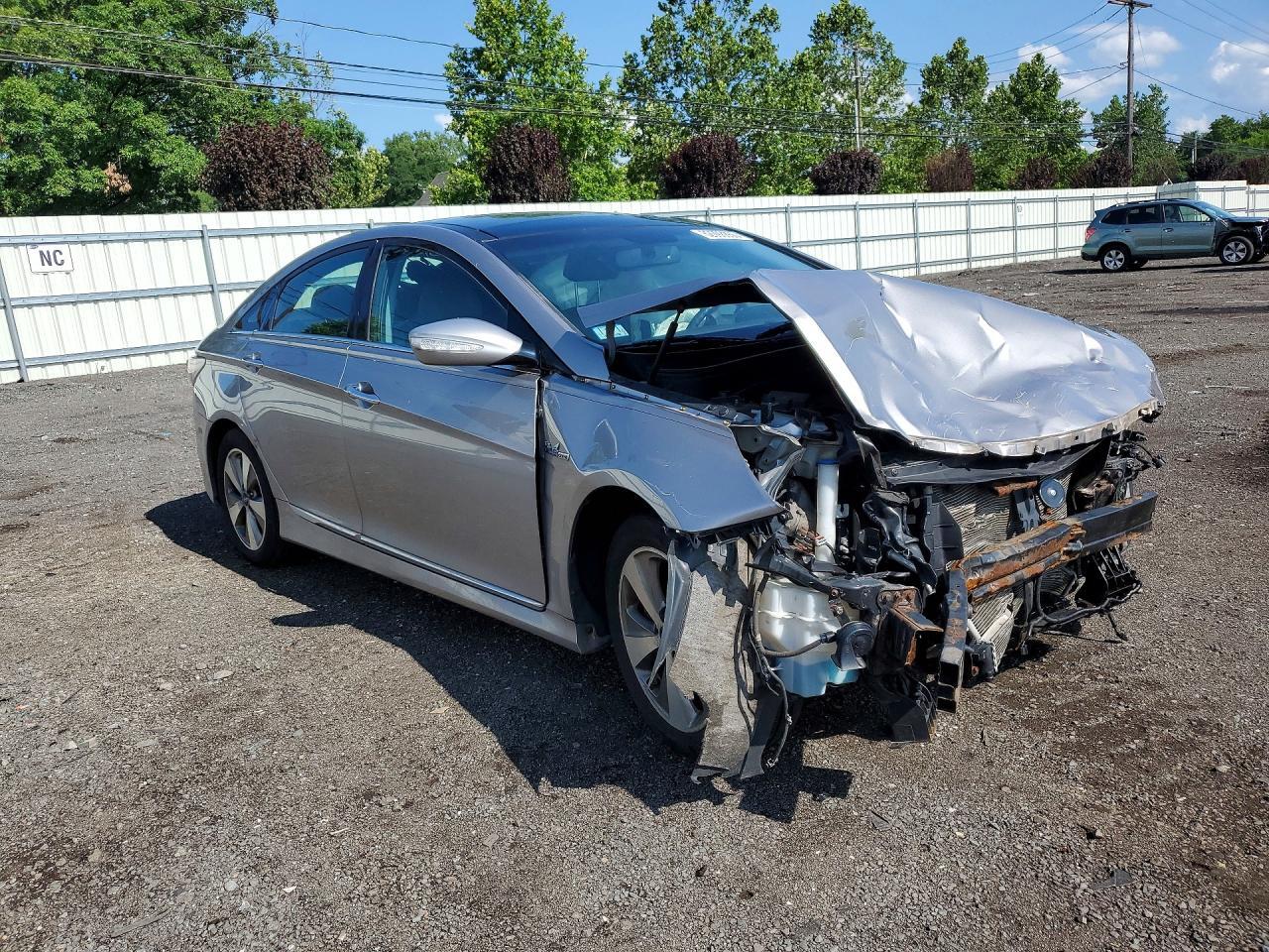 KMHEC4A40BA002667 2011 HYUNDAI SONATA photo no. 8