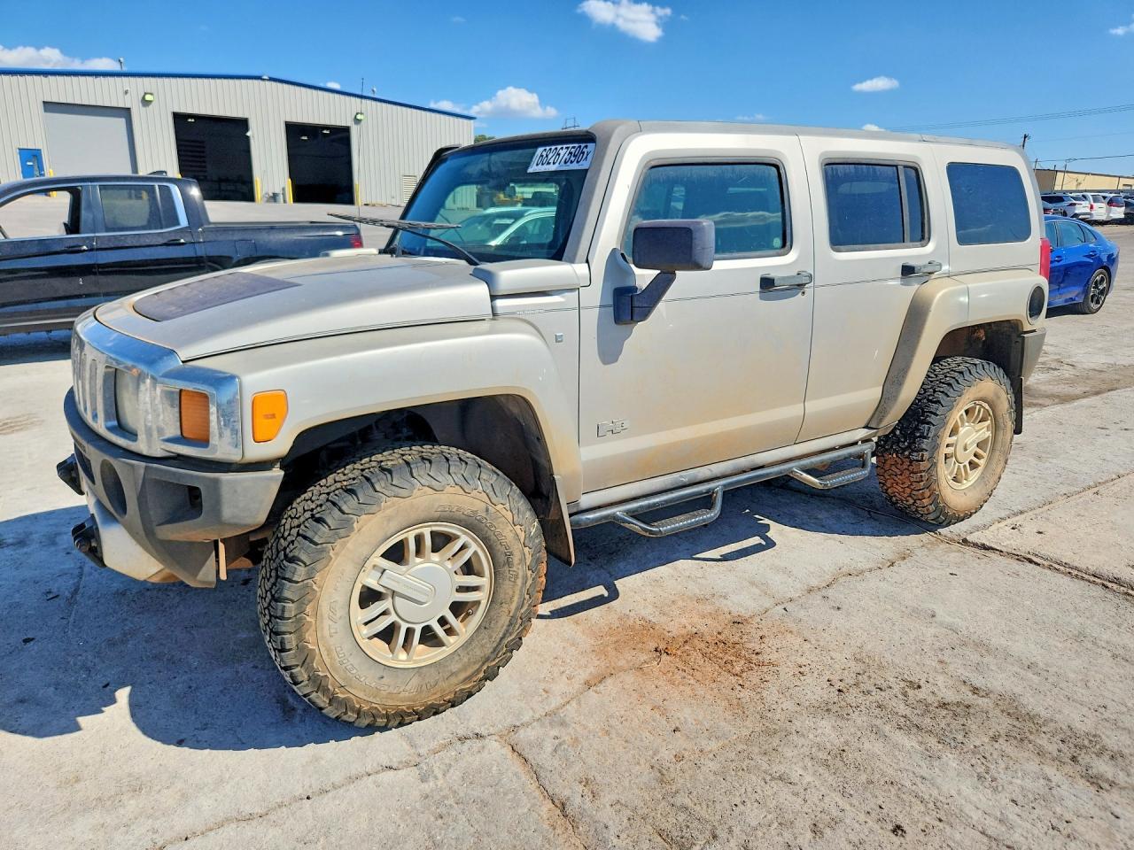 2008 HUMMER H3 5GTEN13EX88165922