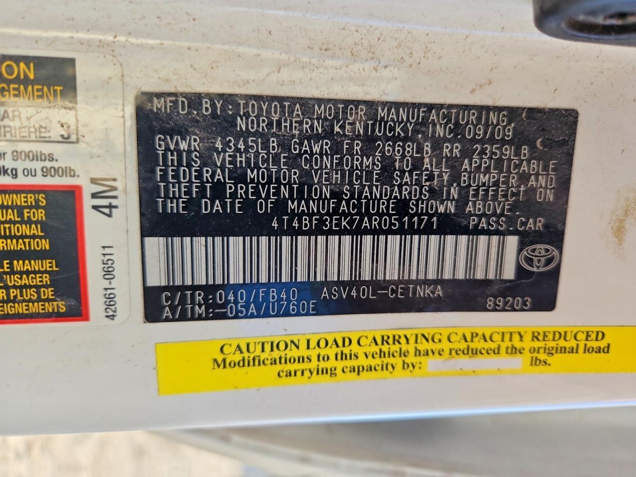 2010 TOYOTA CAMRY LE — Фото 12 из 12