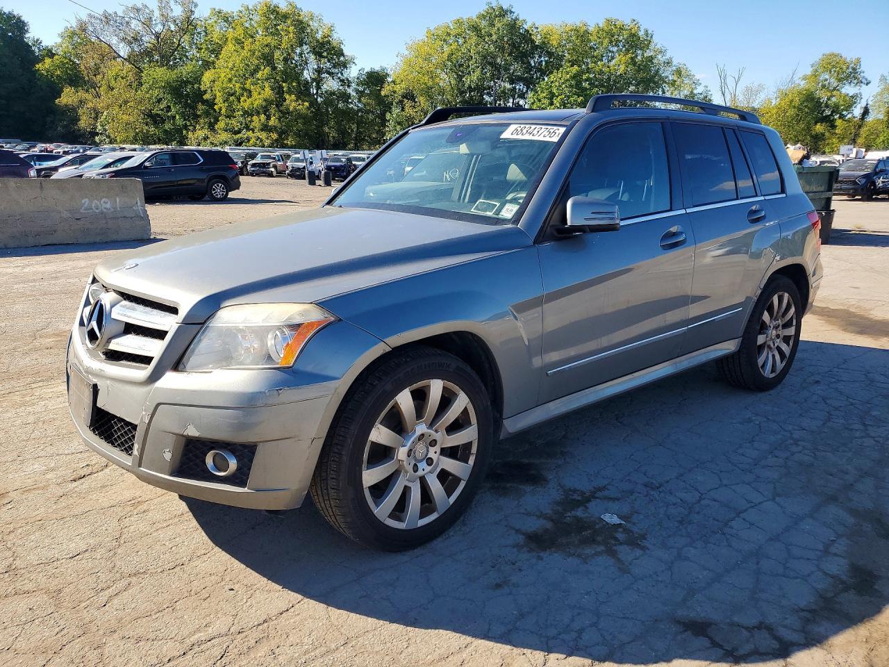 2011 MERCEDES-BENZ GLK WDCGG8HB5BF617001