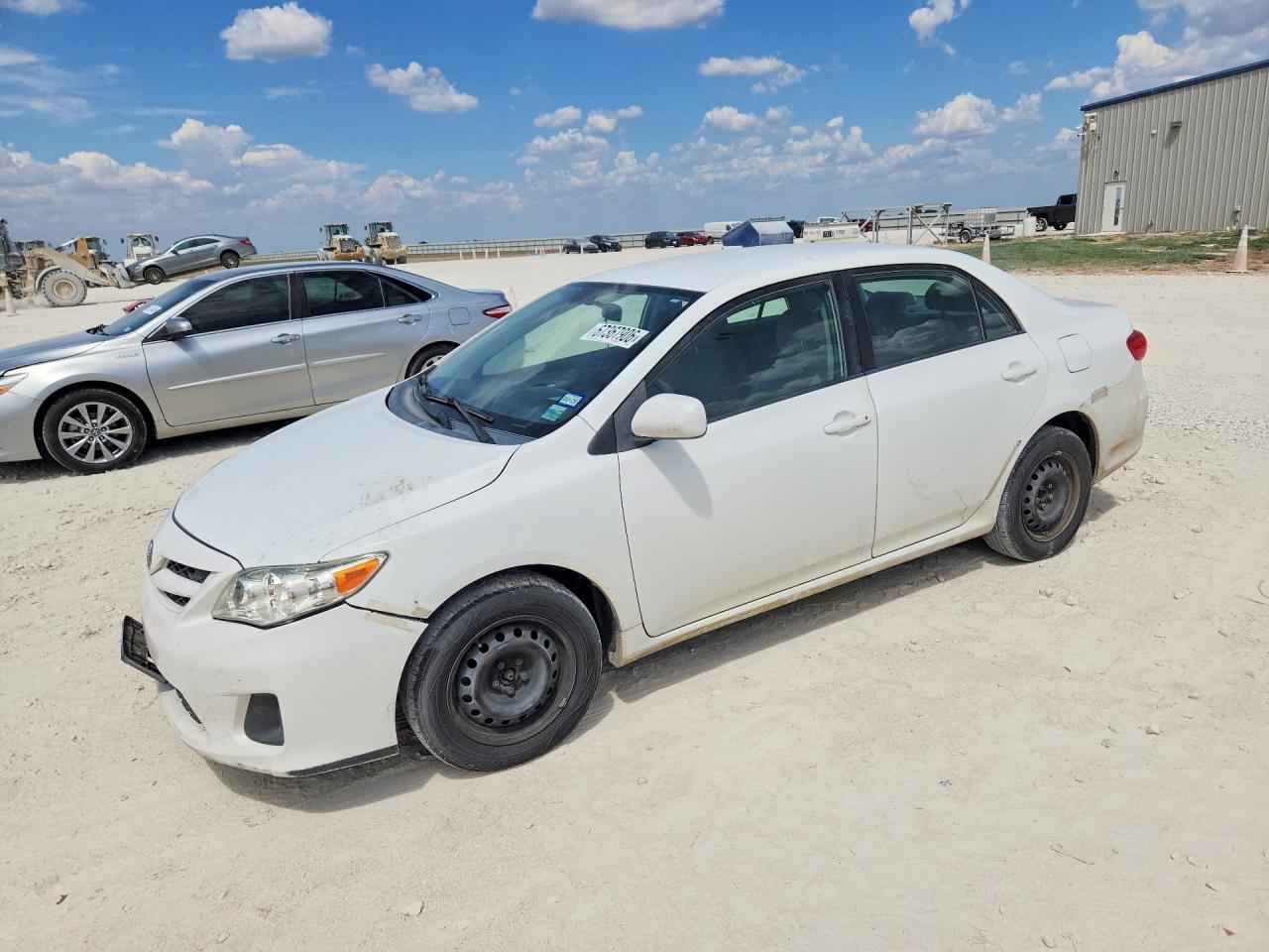 2011 TOYOTA COROLLA 2T1BU4EE7BC605344