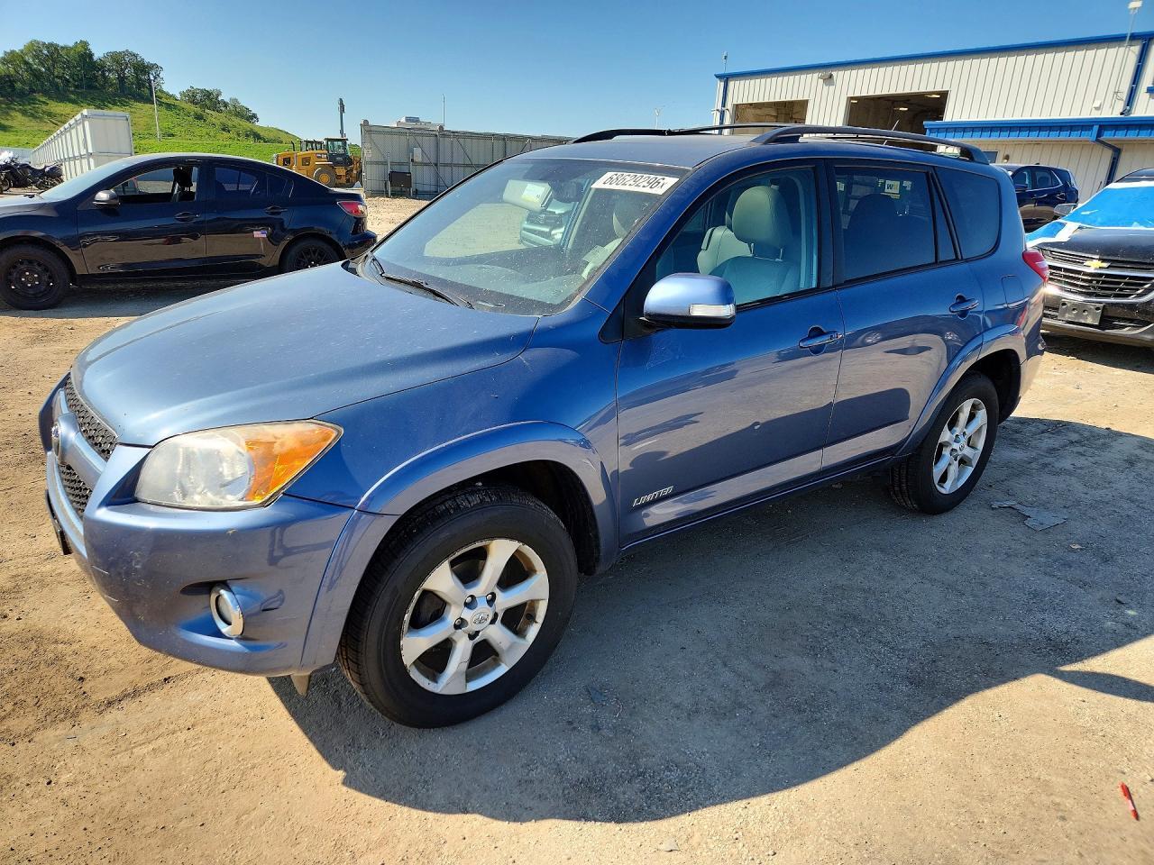 2011 TOYOTA RAV4 2T3DF4DV7BW172540